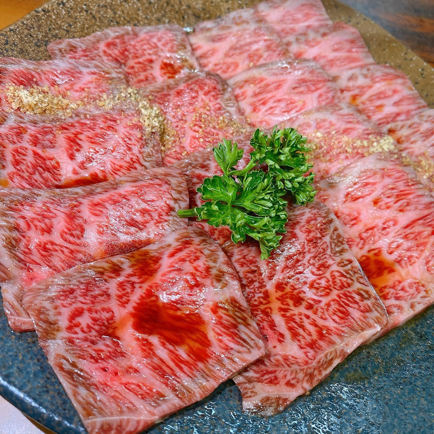 只今、盛り合わせがオススメな焼肉神戸屋です！新宿３丁目/焼肉/おすすめ/新宿御苑/肉