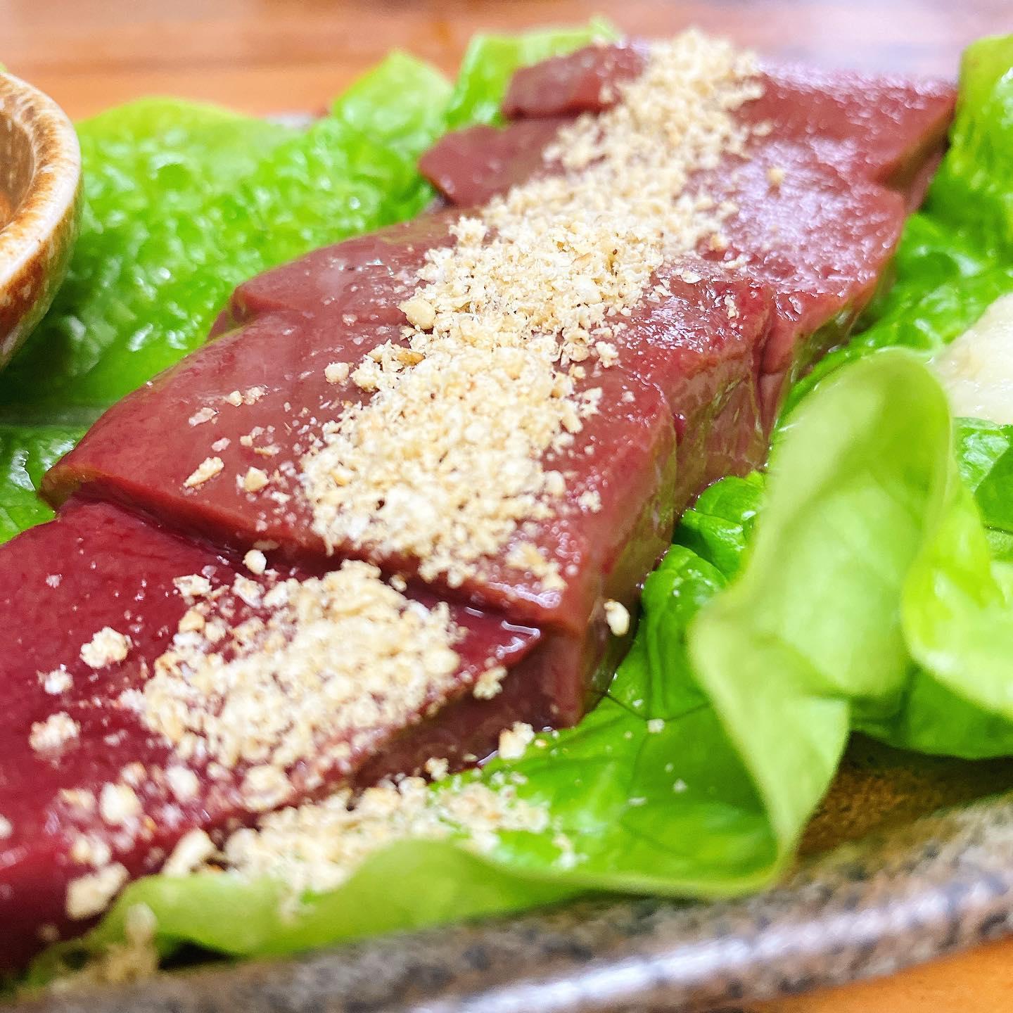 名物厚切りレバー入荷!!!焼肉神戸屋です!新宿3丁目/焼肉/おすすめ/新宿御苑/肉