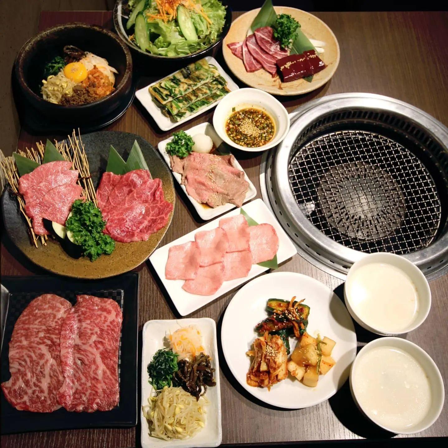 No1=厳選コース/新宿三丁目/焼肉/ホルモン/ランキング/肉
