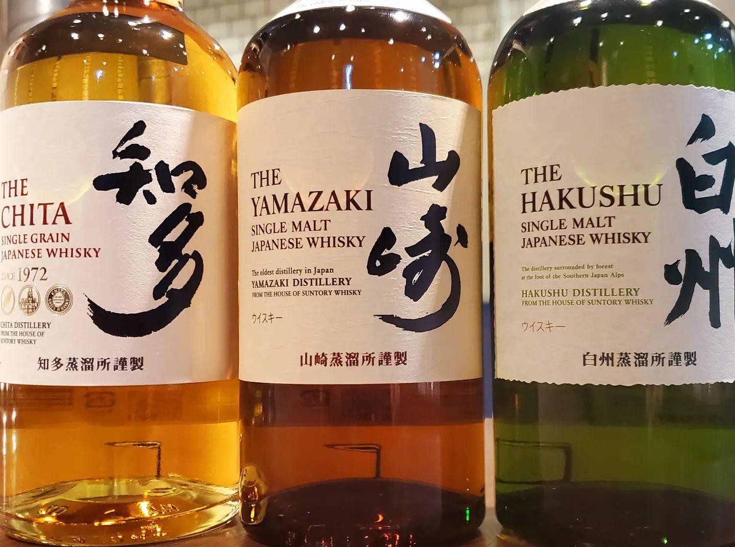 プレミアムウイスキーも充実酒🍸️新宿三丁目/焼肉/ホルモン/ランキング