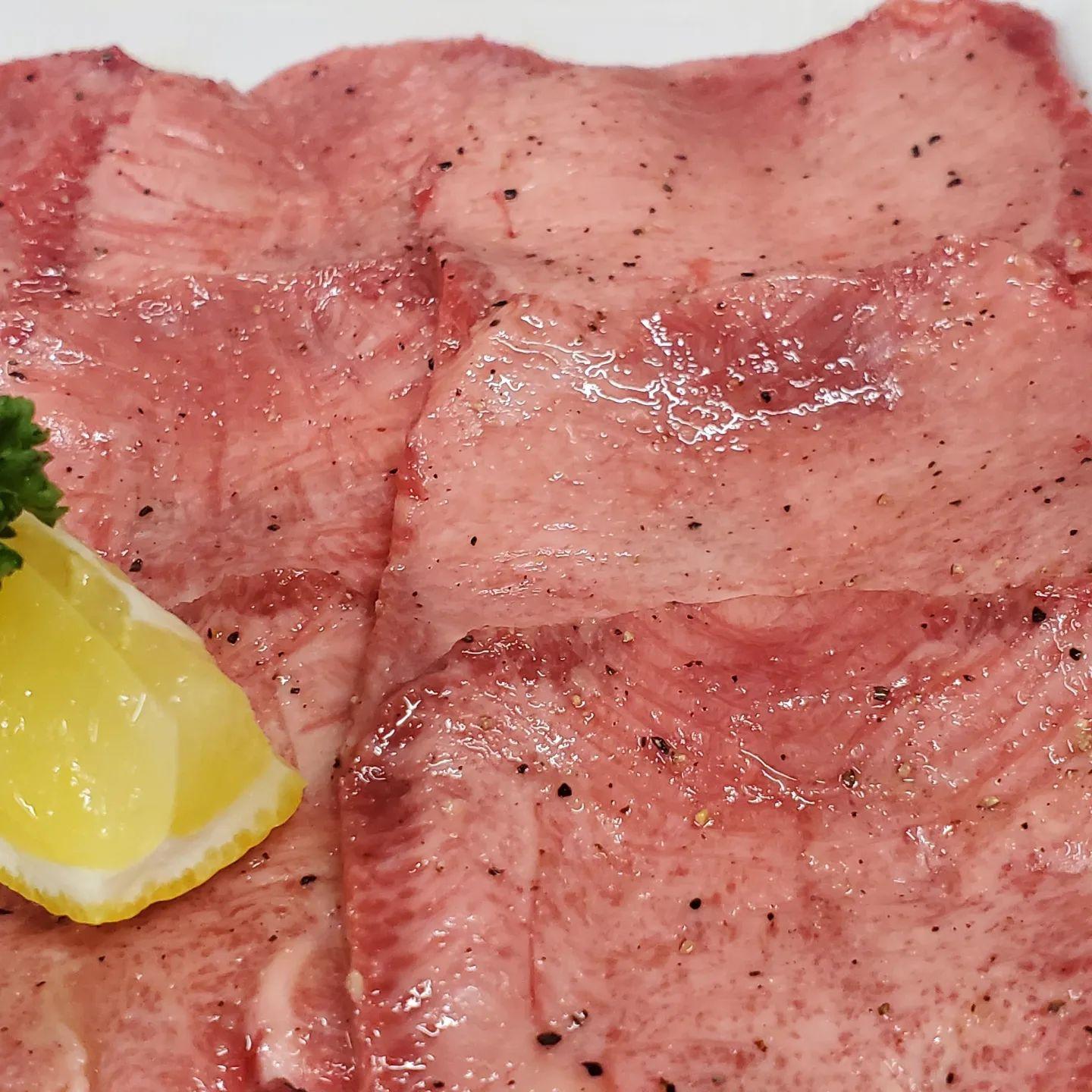 今週は👅タンがイケてます/新宿御苑/焼肉/ホルモン/肉/おすすめ/デート