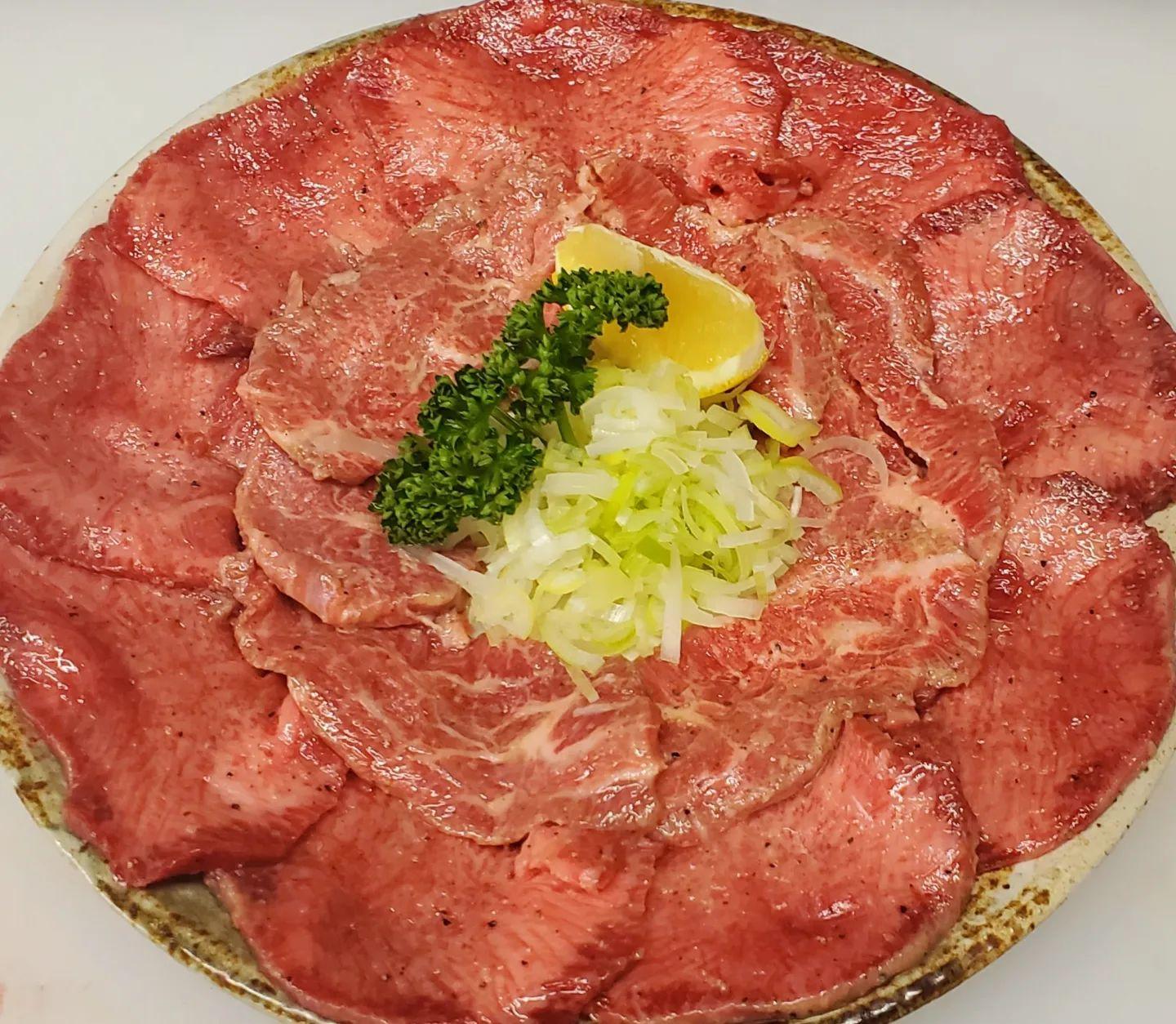 今日は🎎ですね✨🍻🎶新宿御苑/焼肉/ホルモン/肉