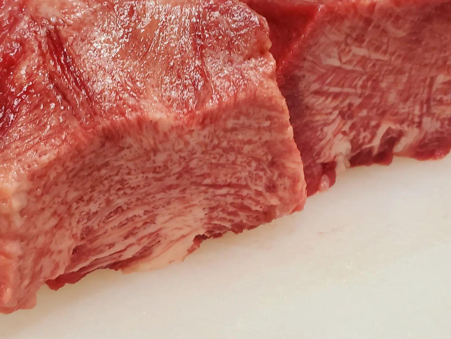 今日は何を食べに神戸屋へ?本日は誰もが大好き通称黒タンのご用意もあります🤤