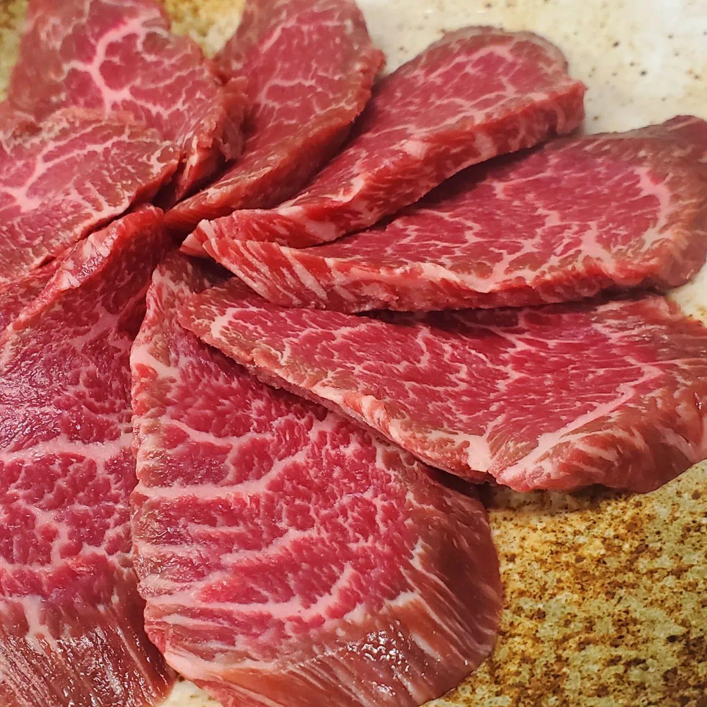 金曜日だから…焼肉食べたい…新宿御苑/焼肉/ホルモン/肉/近くの焼肉