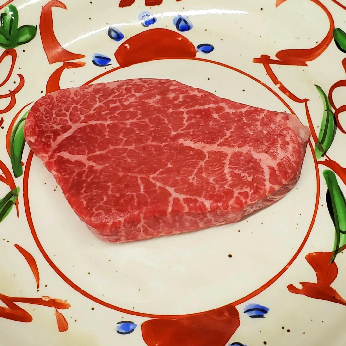 (神戸屋×山形牛)今週は山形牛の最高峰!ヒレ入荷しました。柔らかさは天下一品です…新宿御苑/焼肉/ホルモン/肉/新宿
