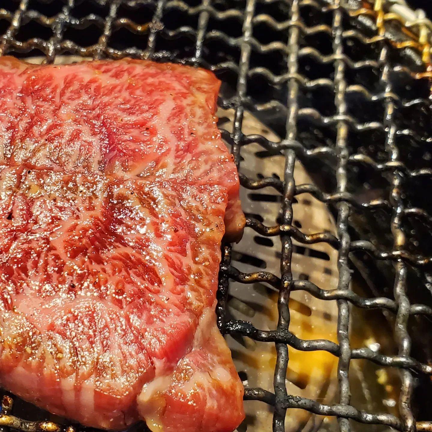 神戸屋いいとこ一度はおいで…今週末は山形牛のリブ芯がオススメです、あっさり食べれる美味しさをどうぞ…新宿御苑/yakin…