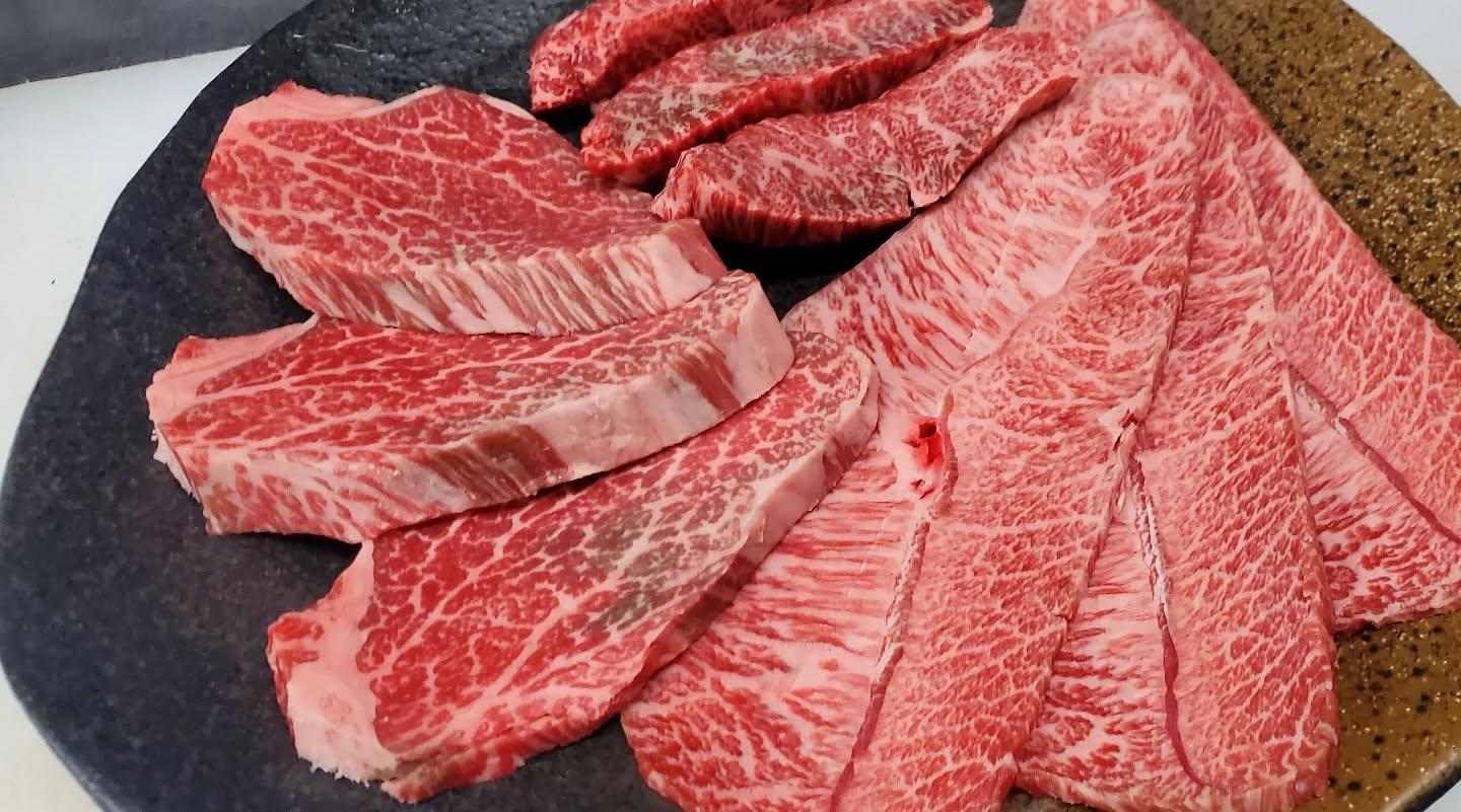 今月最後の金曜日、焼肉食べてラストスパート。新宿御苑/焼肉/ホルモン/肉/新宿