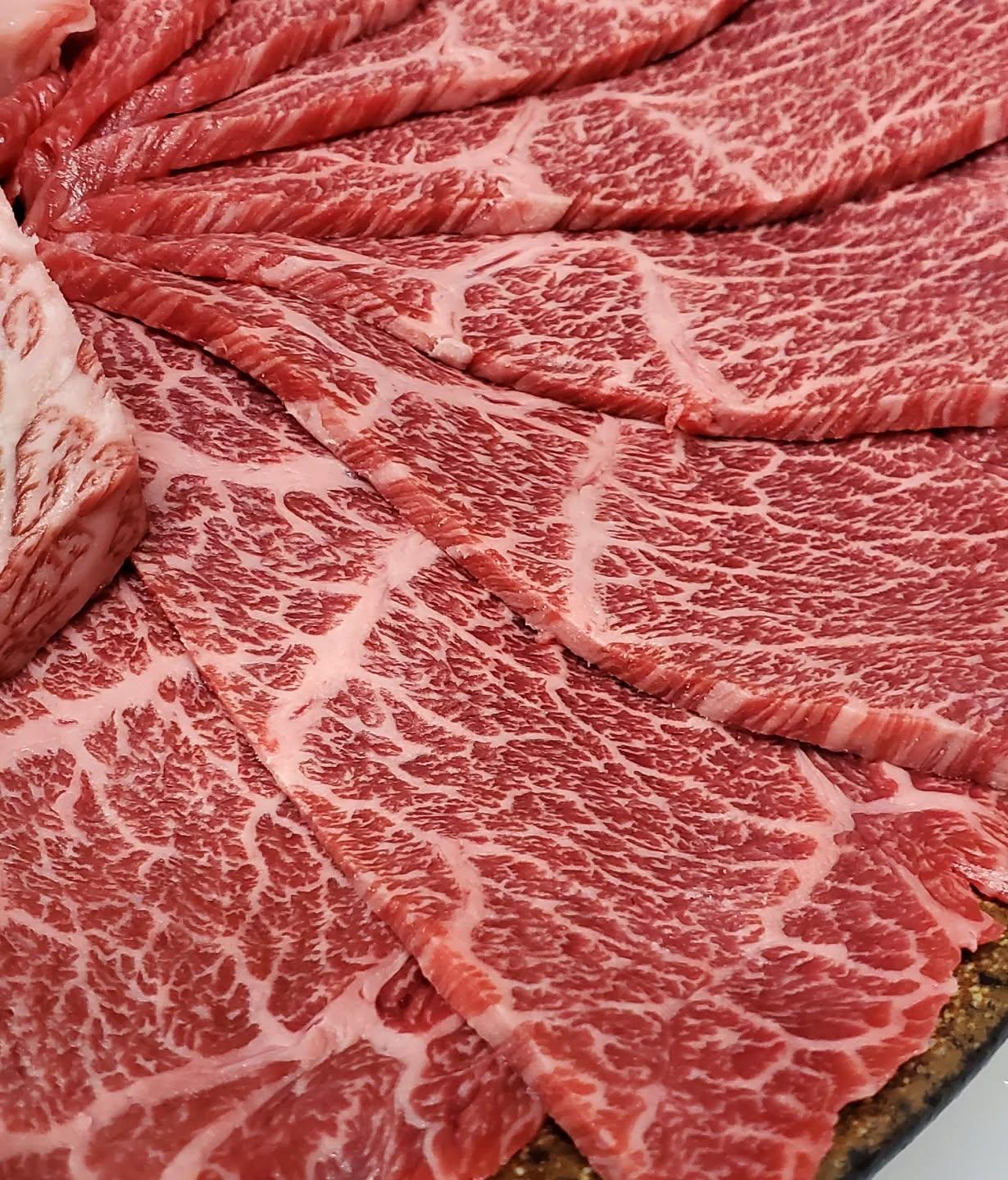 GWスタート!初日は厚切りレバーや特選タン等ご用意してお待ちしております。新宿御苑/焼肉/ホルモン/肉/新宿