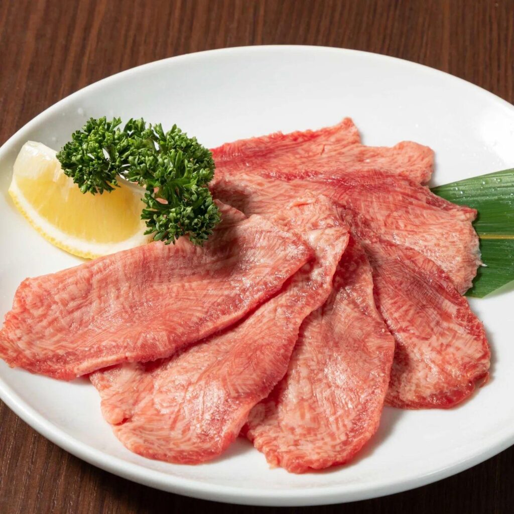 7月初日は土曜日‼️焼肉スタートしませんか？新宿御苑/焼肉/ホルモン/肉