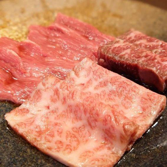 月曜から焼肉…👍️飯ウマです👅新宿御苑/焼肉/ホルモン/肉