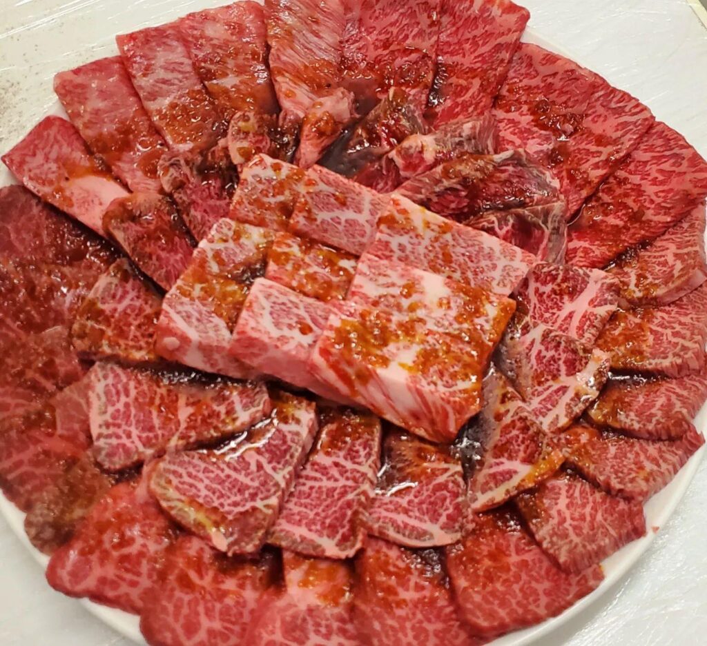 焼肉楽しんでますか？肉を楽しむところから始めよう2024❕新宿三丁目/焼肉/ホルモン/ランキング
