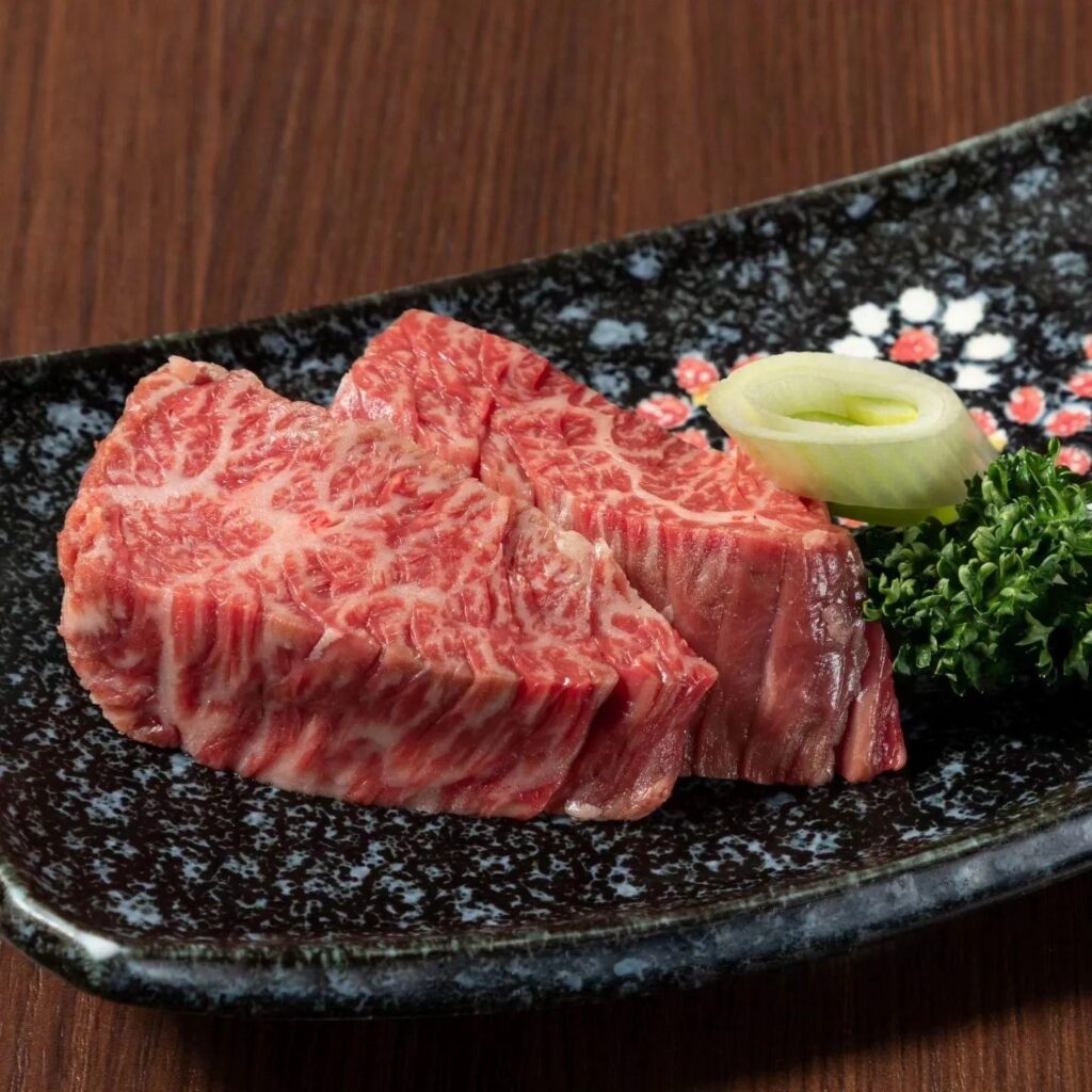 黒毛和牛の特選ハラミ…近年かなり希少となってますので入荷したら食べて頂きたい一品です…(本日あります)新宿御苑/焼肉…