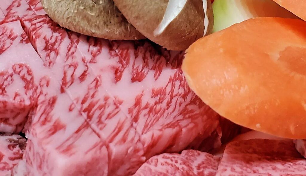 今週はメニューにはありませんがオススメ商品としてミスジご用意しています。焼肉日和りな本日いかがですか？新宿御苑/焼肉…