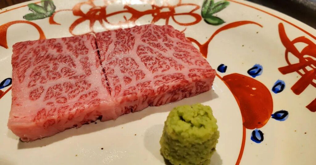 希少部位が盛り沢山のプレミアムコースは必食です。新宿三丁目/焼肉/ホルモン/ランキング/おすすめ/デート/新宿