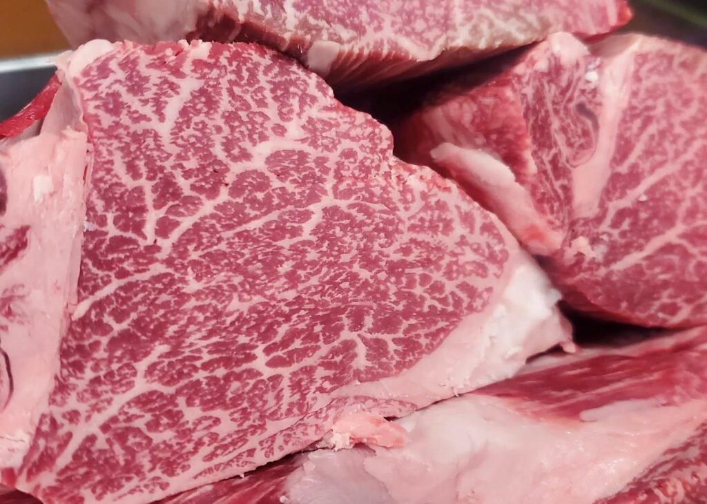 山形牛ヒレ入荷しました！ほどける食感を感じてください。新宿御苑/焼肉/ホルモン/肉/新宿