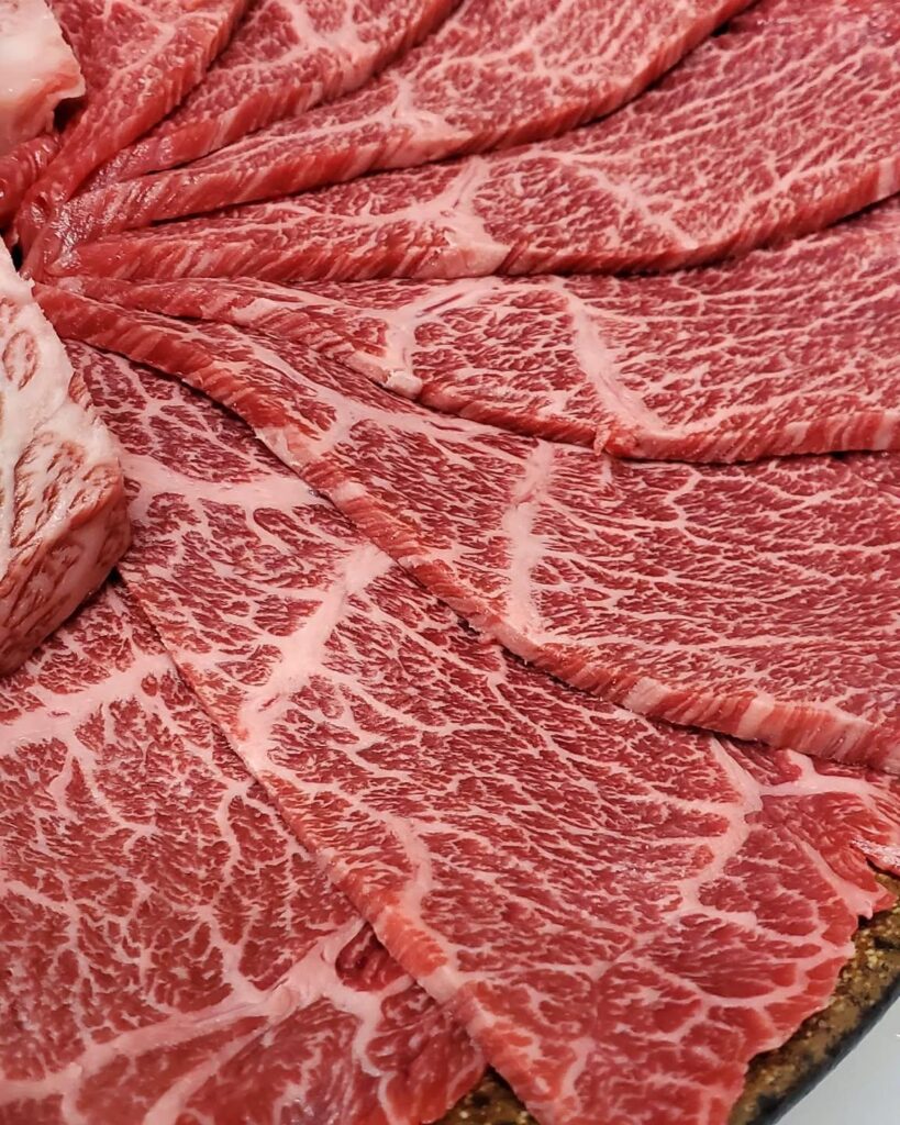 月曜から焼肉…神戸屋名物盛り合わせしっかりと味わって頂きたいです。新宿三丁目/焼肉/ホルモン/ランキング/おすすめ/…